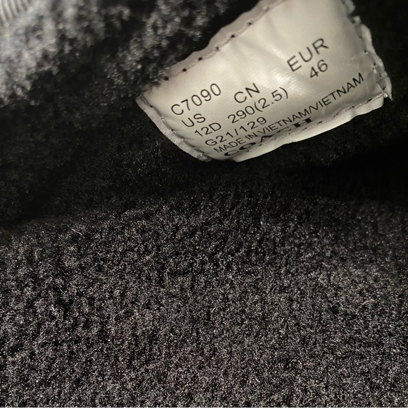 COACH Slipper With Camo Print - Picture 9 of 10